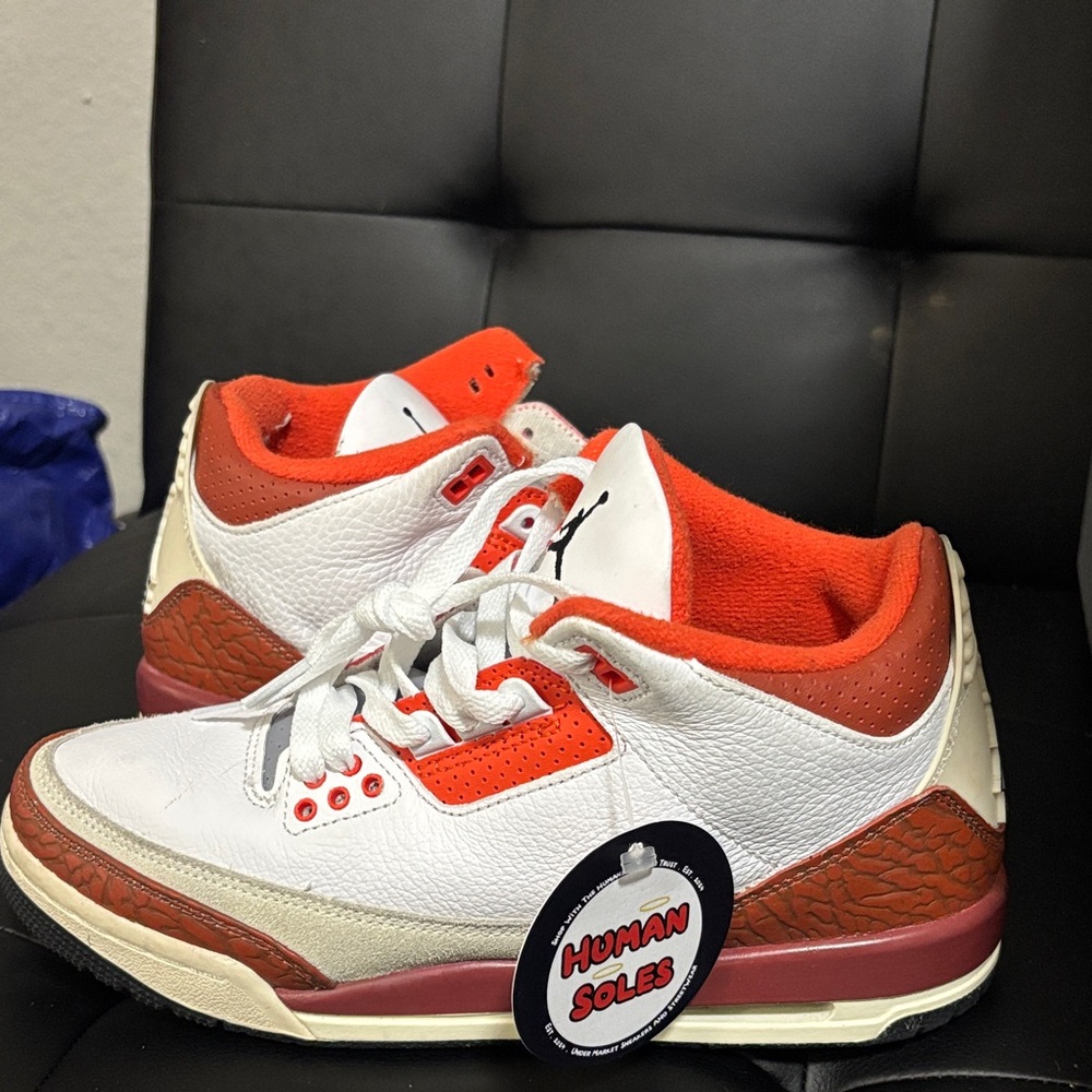 Jordan Sneakers White and Red
